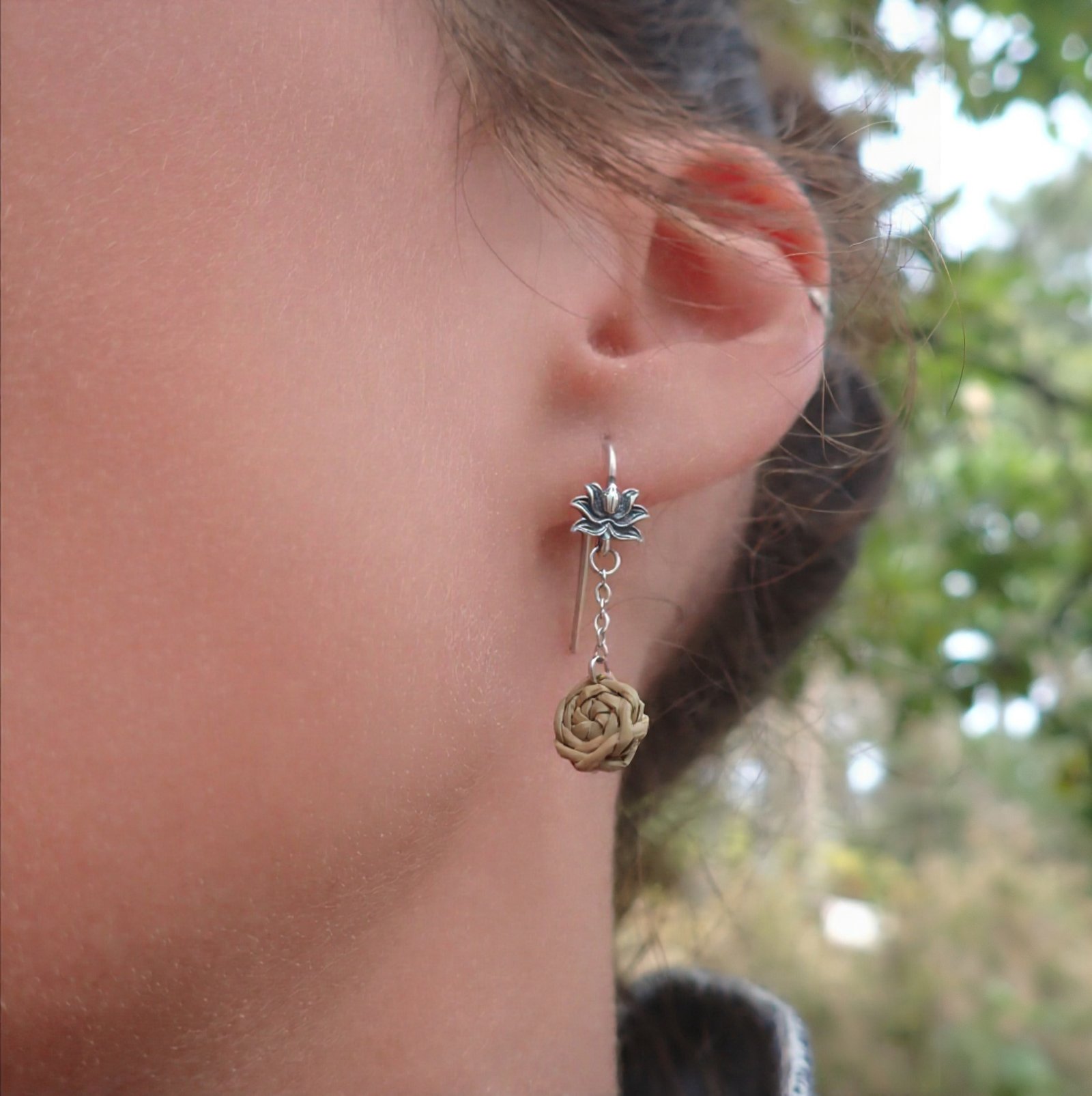 rose d'argent Boucles d'oreille argent sterling et pin laricio